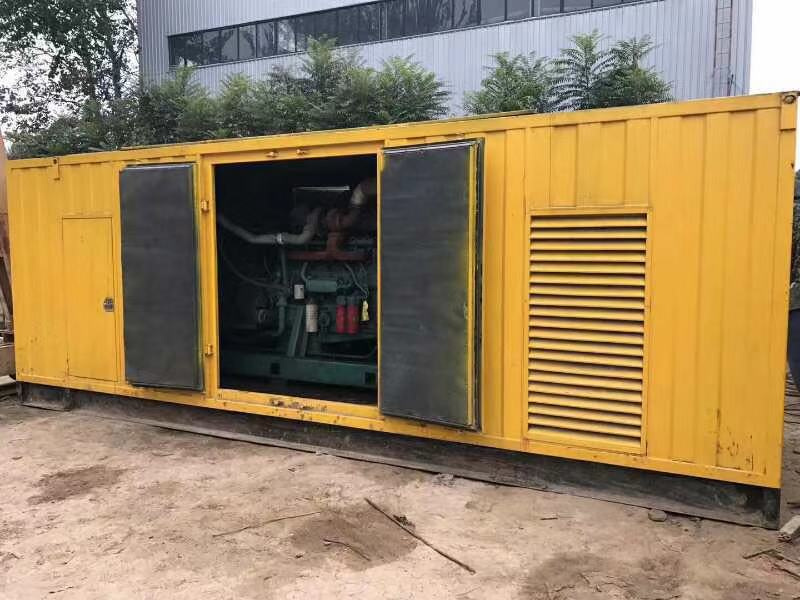 华蓥柴油发电机组滤清器内充满机油但压力不足如何进行故障排查？