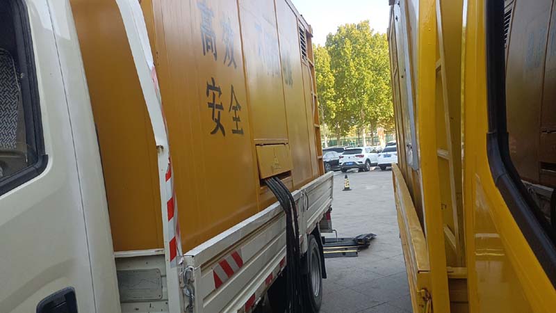 华蓥如何判断柴油发电机组和UPS电源的切换时间是否符合要求？