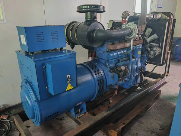 华蓥100kW柴油发电机组使用多级机油有哪些优缺点？